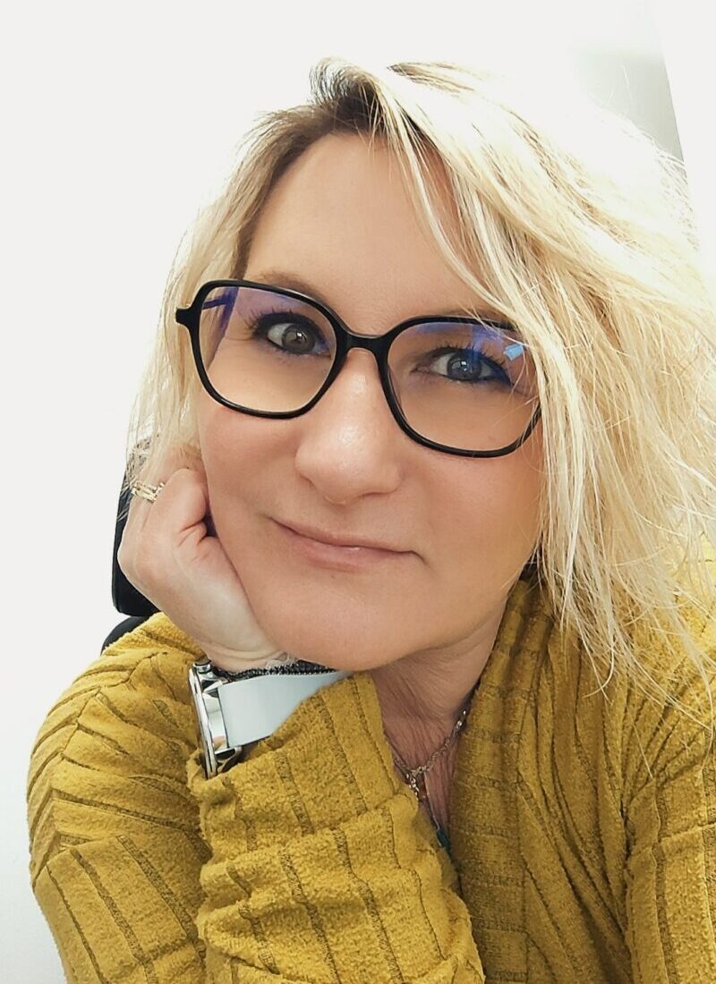 Myriam Patarata, responsable des micro-crèches de Llupia